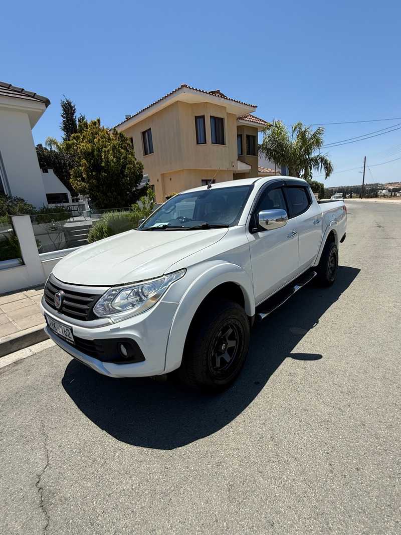 2017 Mitsubishi L200 2,4L 2017 Cyprus