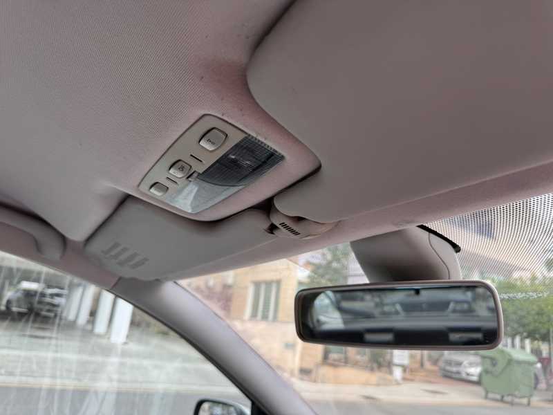 2003 Renault Laguna 1,6L 2003 Cyprus