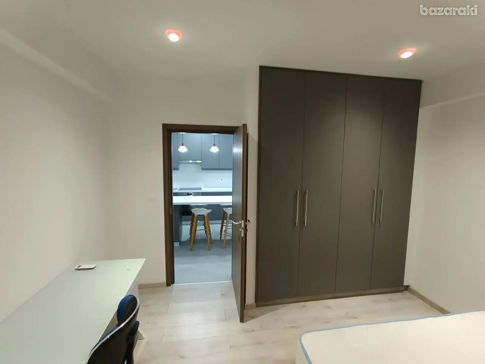 Apartment, 2 bedrooms — 8