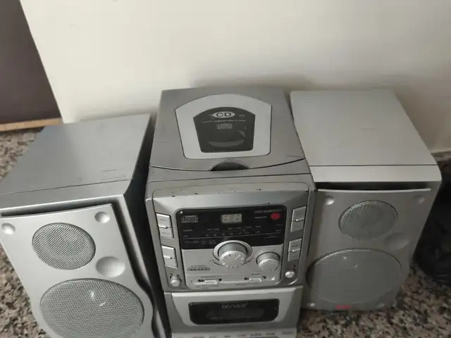 Denver mini hi-fi system cd / radio / cassette with aeg speakers, Limassol — Limassol - Apostolos Andreas