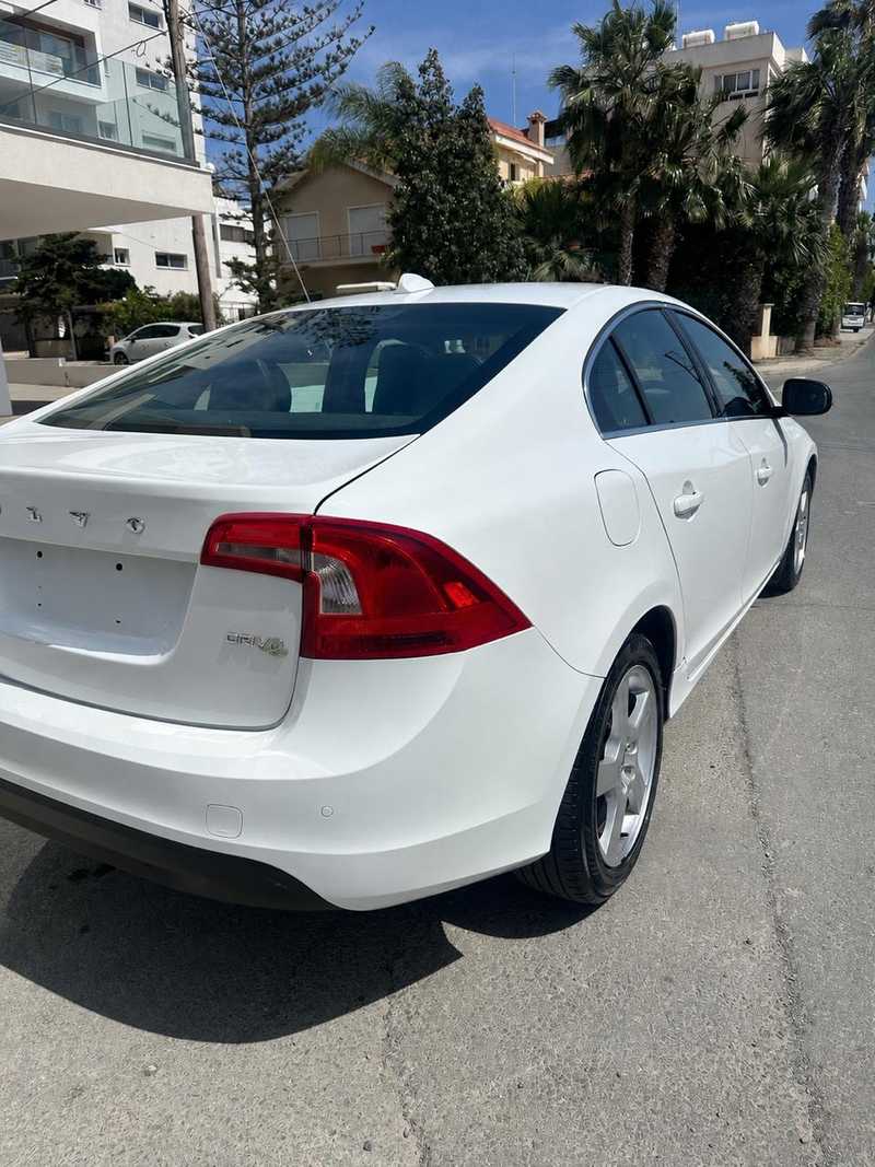 2011 Volvo S60 1,5L 2011 Cyprus