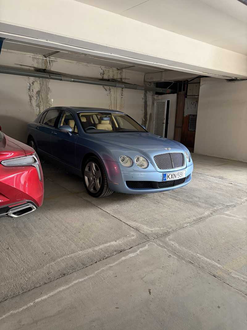 2005 Bentley Flying Spur 6,0L 2005 Cyprus