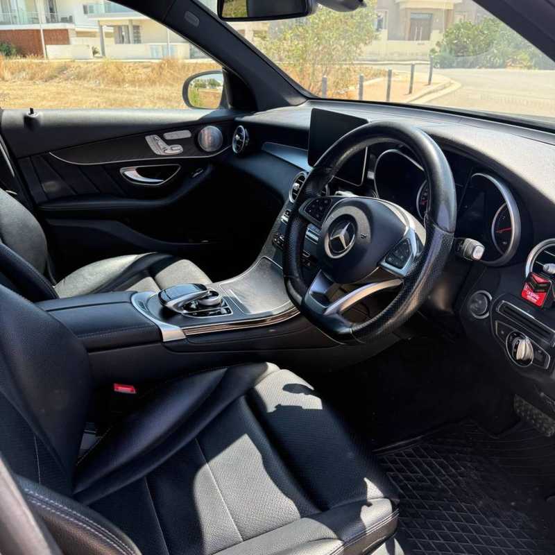 2016 Mercedes-Benz GLC-Class 2,5L 2016 Cyprus