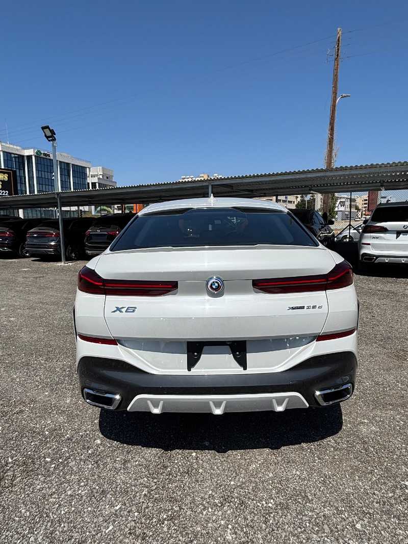 2023 BMW X6 3,0L 2023 Cyprus