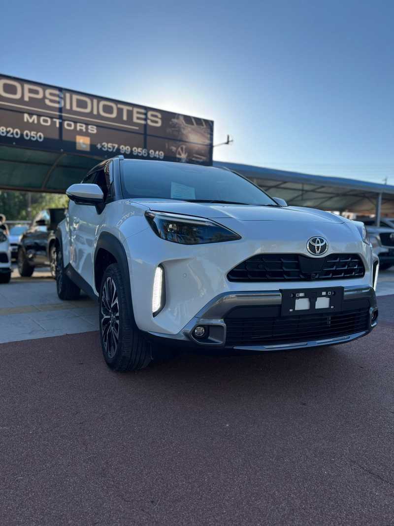 Toyota Yaris Cross 1,5L 2025