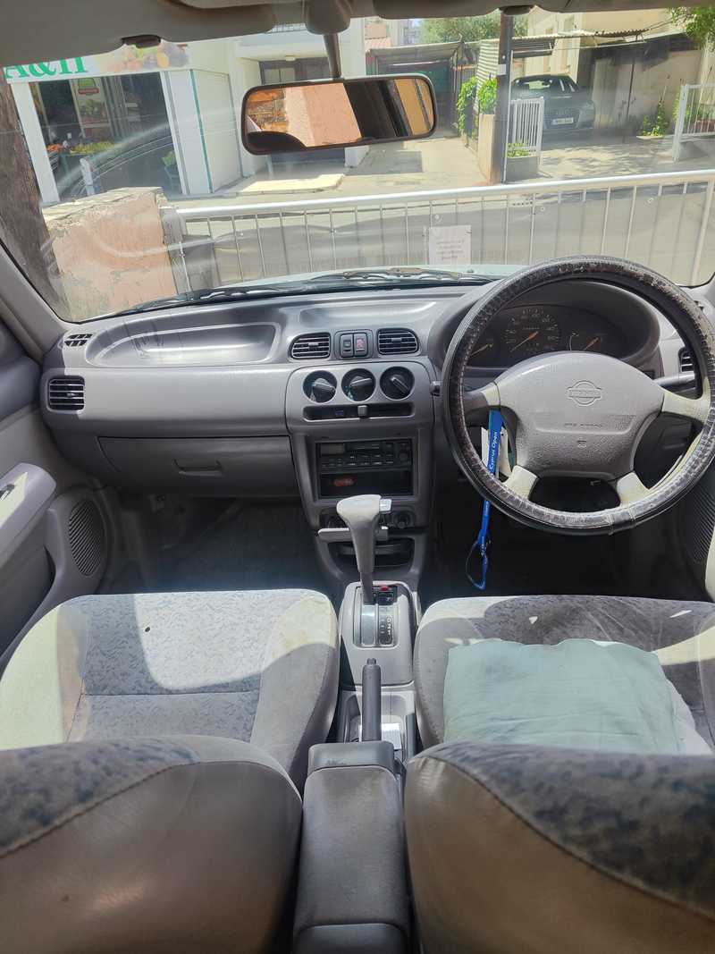 1997 Nissan March 1,0L 1997 Cyprus