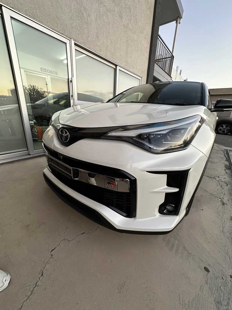 2022 Toyota C-HR 1,8L 2022 Cyprus