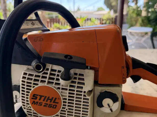 Stihl ms 250, Επαρχία Λευκωσίας — Αγλαντζιά