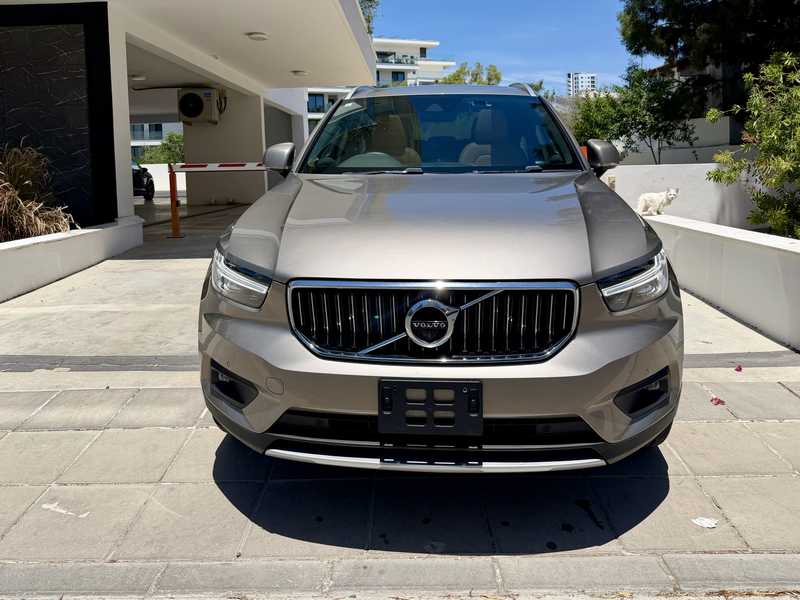 2022 Volvo XC40 2,0L 2022 Cyprus