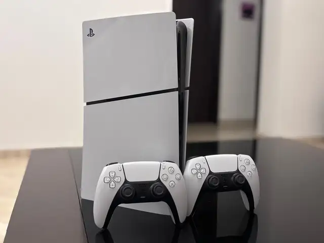 Playstation 5 slim digital edition | pristine condition | like new | 2controller, Paphos — Paphos - Agios Theodoros
