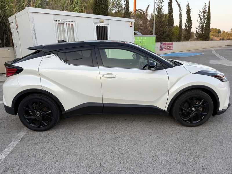 2021 Toyota C-HR 1,8L 2021 Cyprus