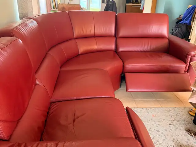 Leather corner sofa, Limassol — Pissouri