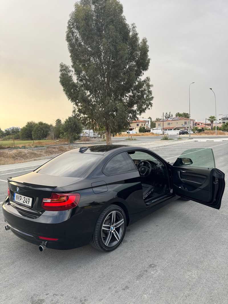 BMW 2-Series 2,0L 2014