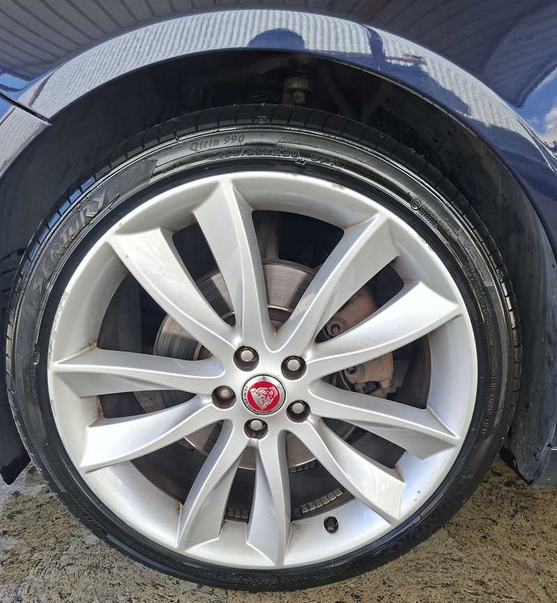 2014 Jaguar XF 2,2L 2014 Cyprus