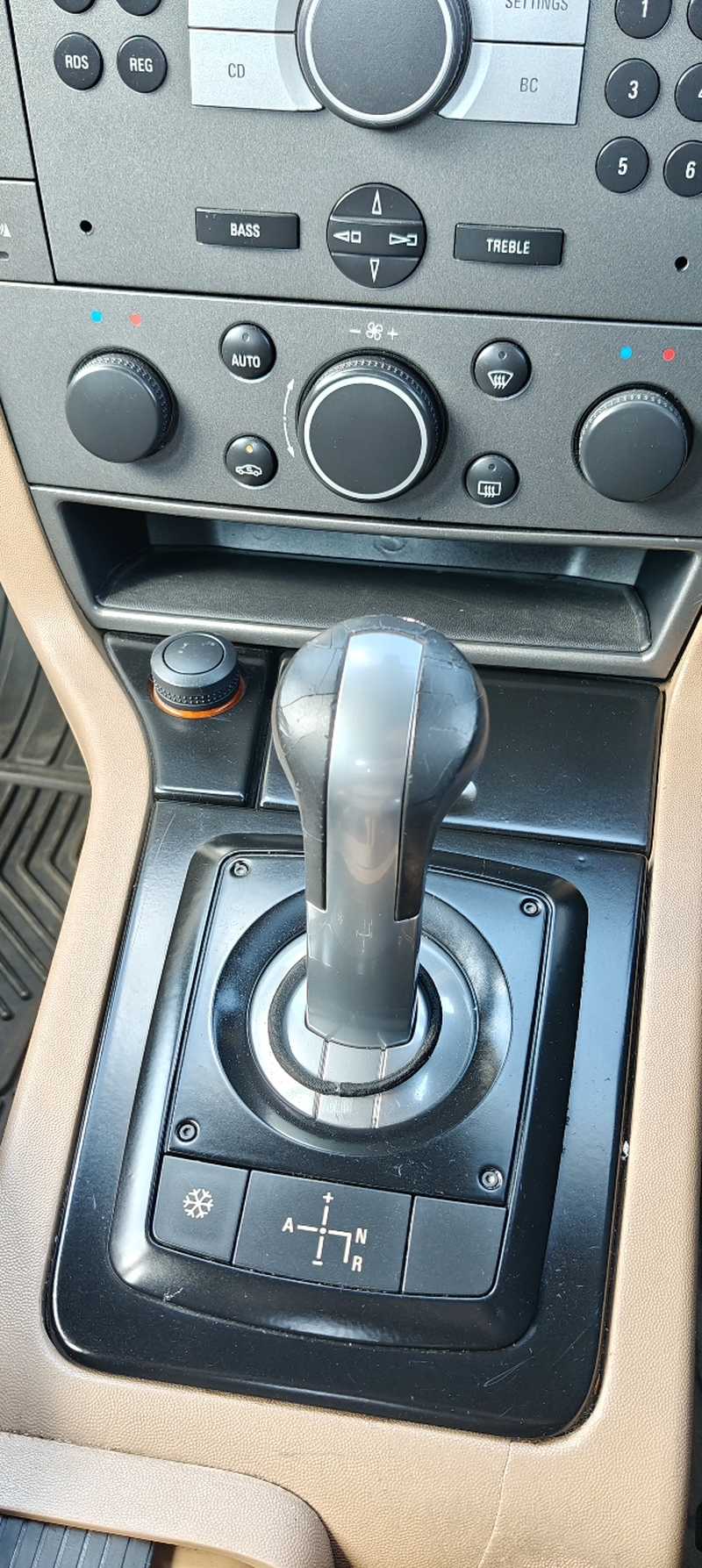 2008 Opel, Vauxhall Vectra 1,8L 2008 Cyprus