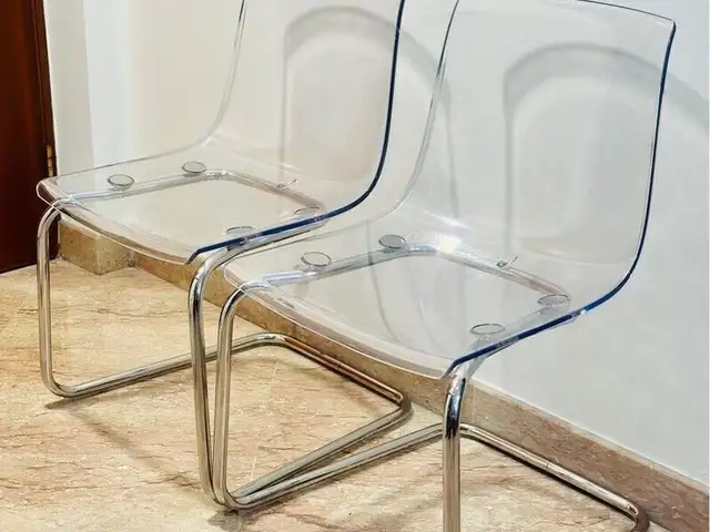 Tobias chairs, Επαρχία Λευκωσίας — Στρόβολος - Εθνομαρτ Κυπριανός
