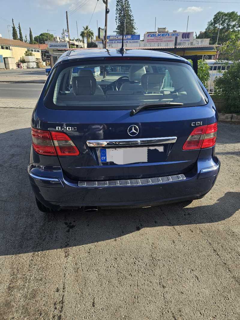 2011 Mercedes-Benz B-Class 2,0L 2011 Cyprus
