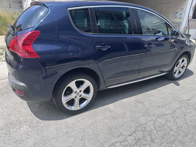 Peugeot 3008 1,6L 2011