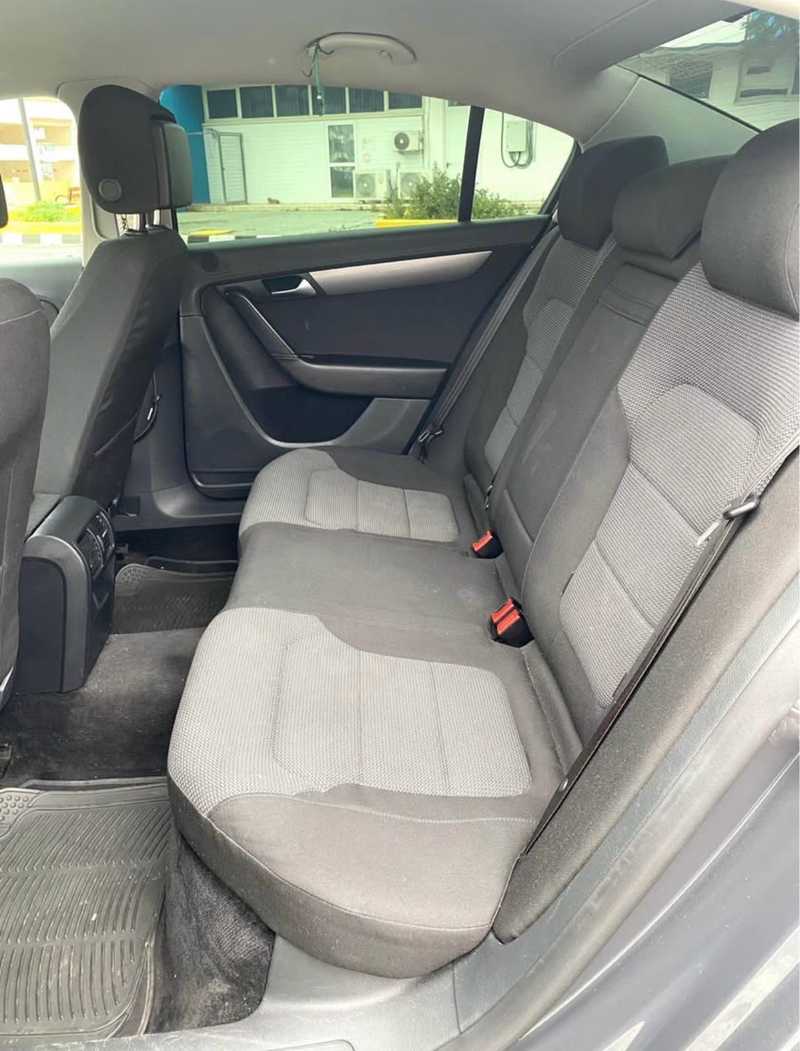 2011 Volkswagen Passat 2,0L 2011 Cyprus