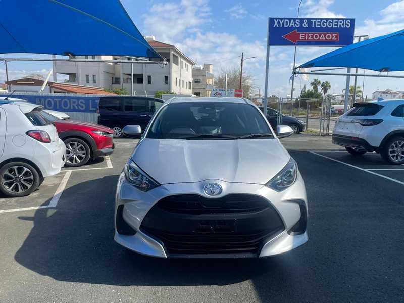2022 Toyota Yaris 1,5L 2022 Cyprus