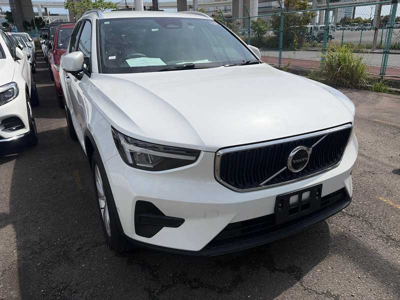 Volvo XC40 2,0L 2025