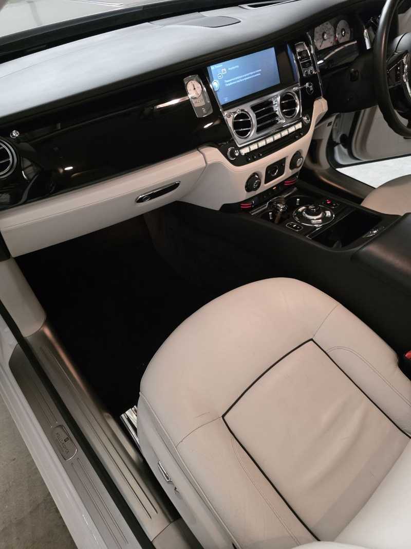 2014 Rolls Royce Ghost 6,6L 2014 Cyprus