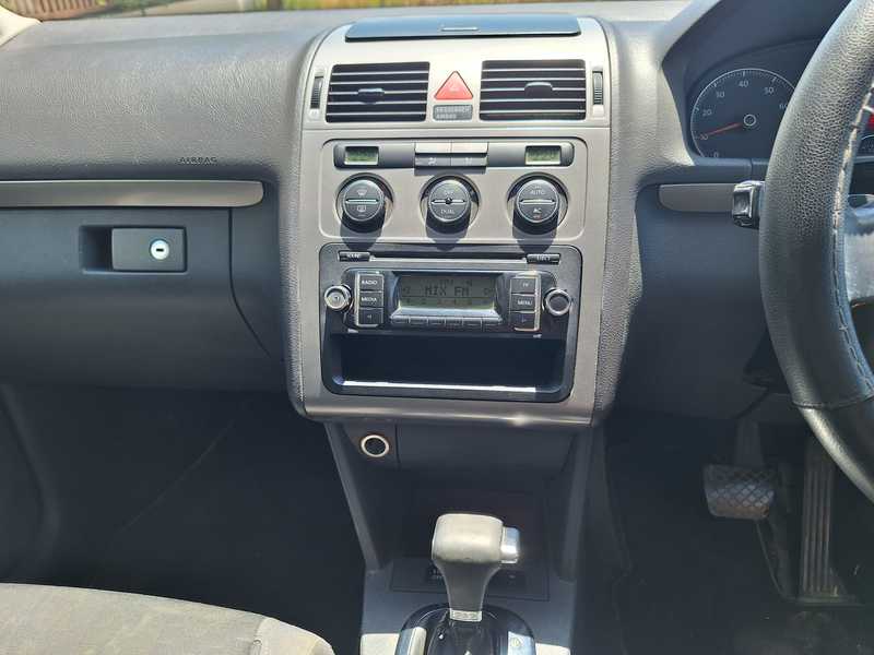 2008 Volkswagen Touran 1,4L 2008 Cyprus