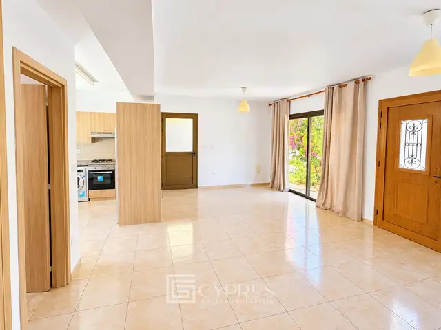 2-bedroom villa to rent, Paphos — Paphos - Universal - 8