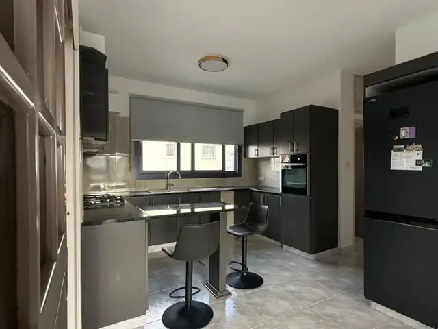3-bedroom apartment to rent, Limassol — Limassol - Apostolos Andreas