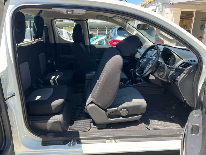 2020 Mitsubishi L200 2,3L 2020 Cyprus