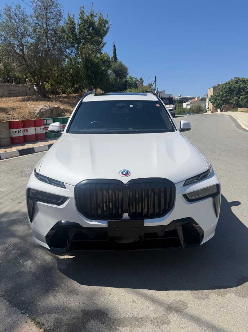 2024 BMW X7 4,0L 2024 Cyprus