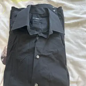 Hugo boss black long sleeve shirt size 42, Limassol — Limassol - Mesa Geitonia