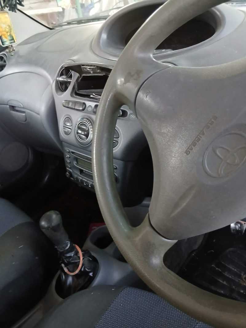 1999 Toyota Vitz 1,0L 1999 Cyprus