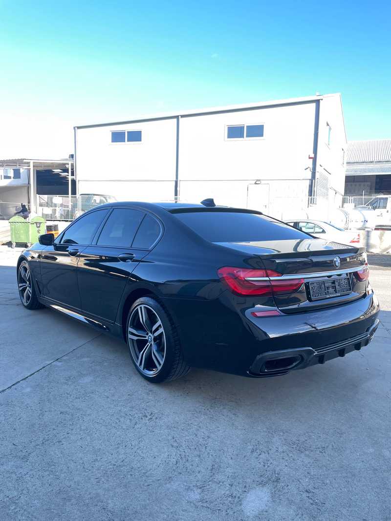 2017 BMW 7-Series 4,4L 2017 Cyprus