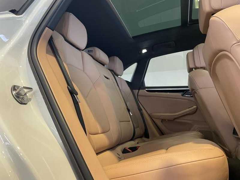 2023 Porsche Macan 2,0L 2023 Cyprus