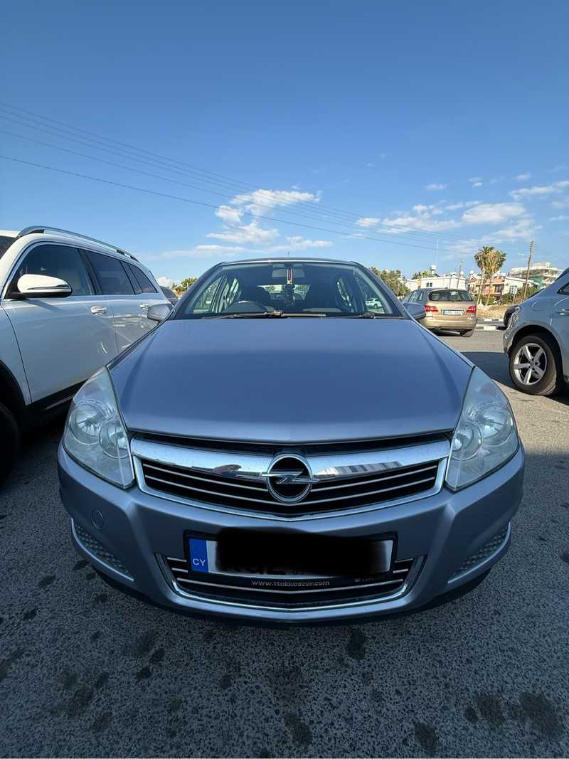 2008 Opel, Vauxhall Astra 1,4L 2008 Cyprus