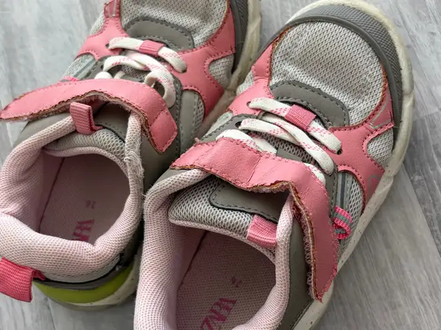 Zara sneakers size 26, Limassol — Limassol - Mesa Geitonia