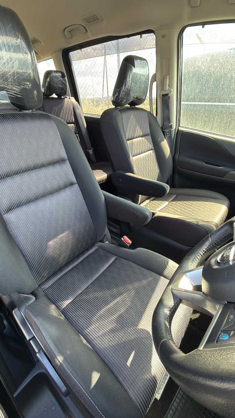 2020 Nissan Serena 2,0L 2020 Cyprus