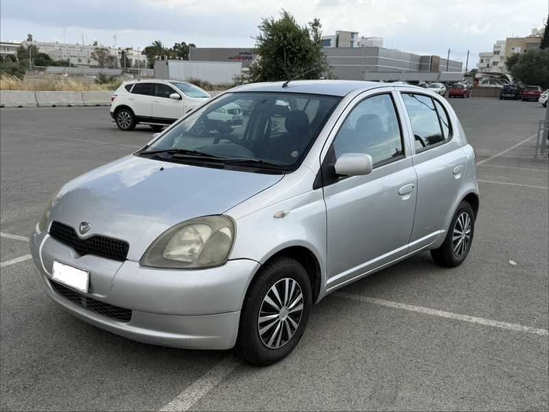 Toyota Vitz 1,0L 2000