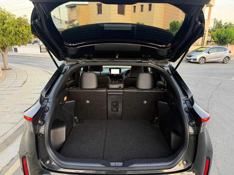2025 Toyota Yaris Cross 1,5L 2025 Cyprus