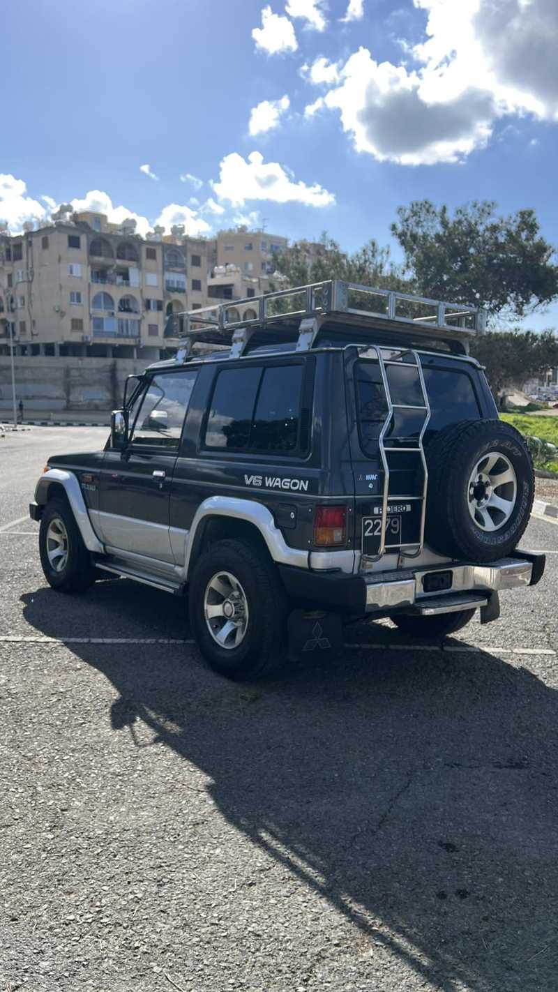 1989 Mitsubishi Pajero 3,0L 1989 Cyprus