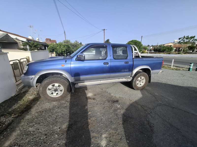 Nissan Navara 2,5L 2001