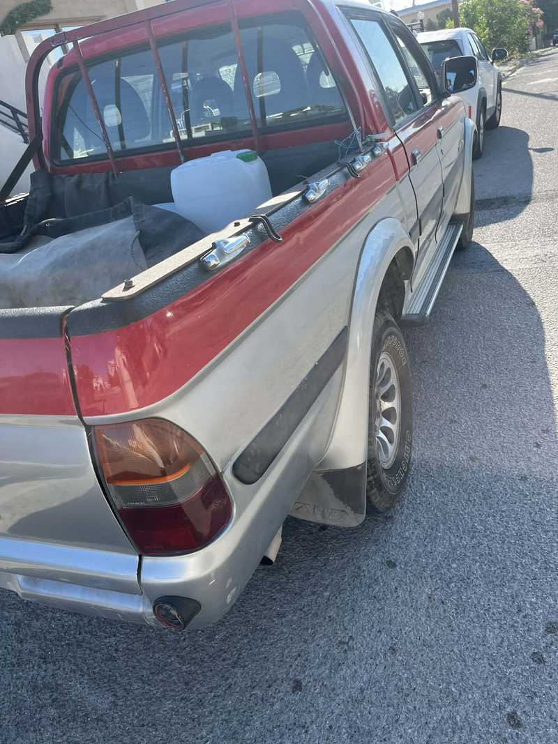 2001 Mitsubishi L200 2,5L 2001 Cyprus