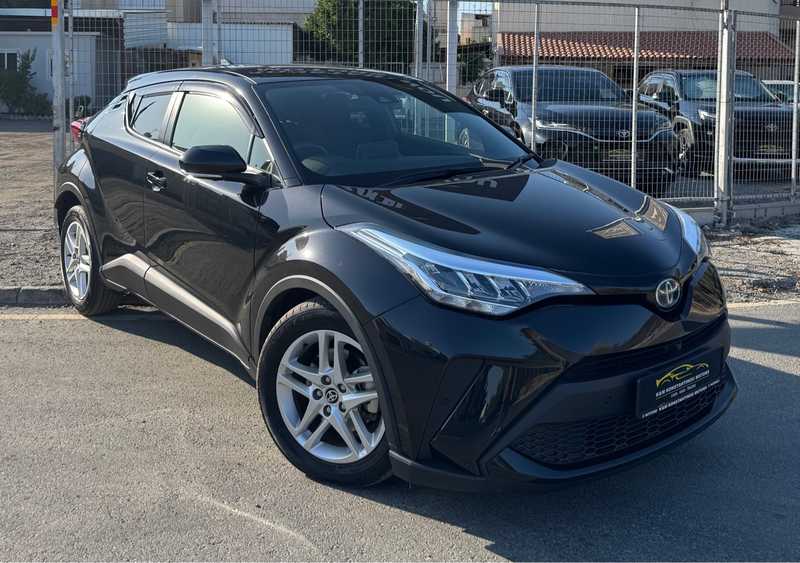 Toyota C-HR 1,8L 2023