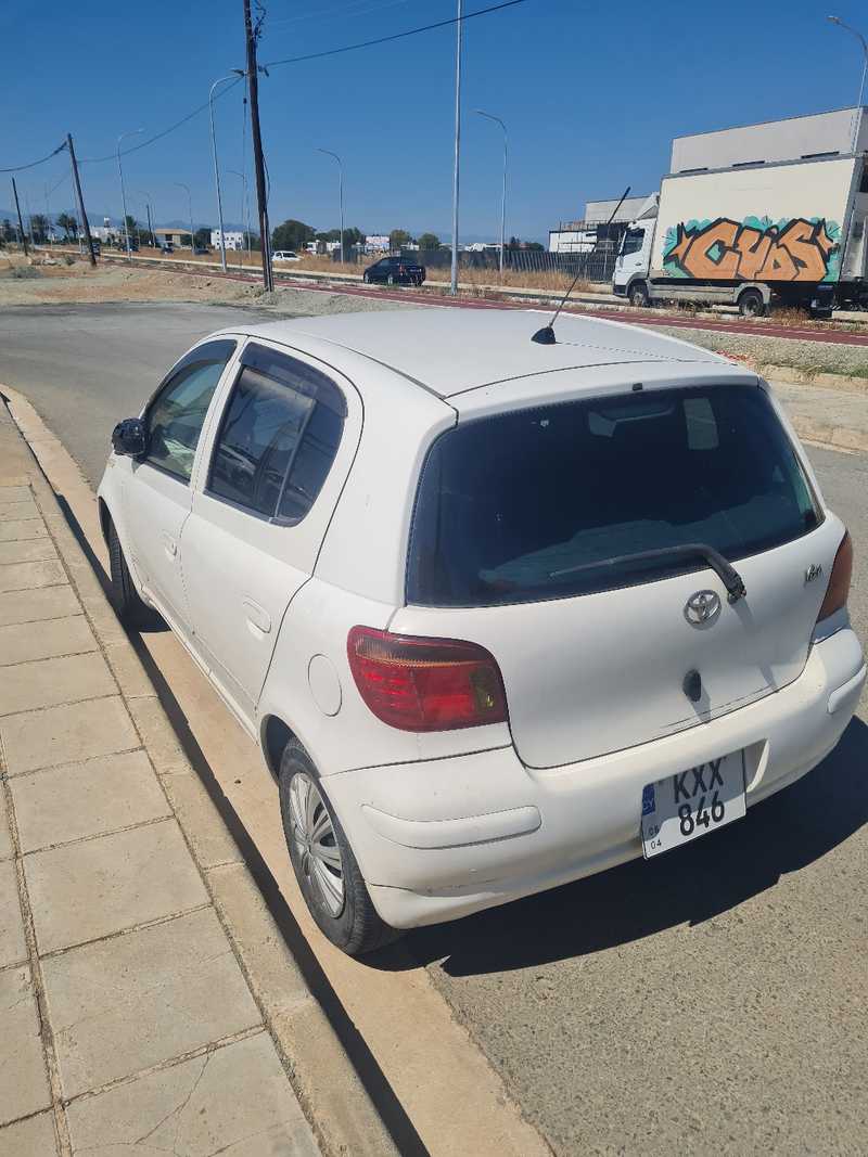 2004 Toyota Vitz 1,3L 2004 Cyprus