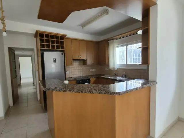 3-bedroom apartment to rent, Nicosia — Nicosia - Lykabittos