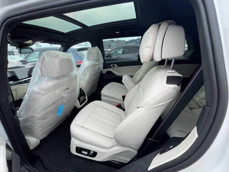 2025 BMW X7 3,0L 2025 Cyprus