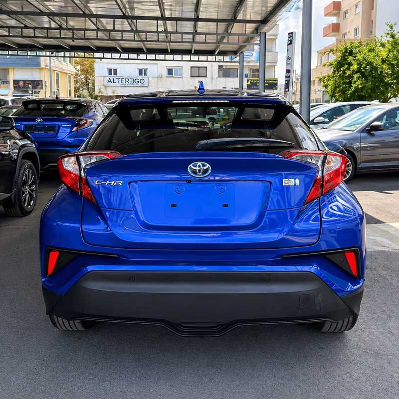 2021 Toyota C-HR 1,8L 2021 Cyprus