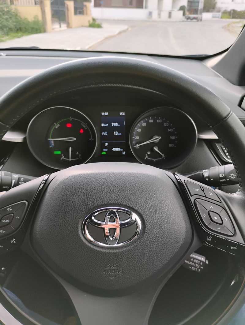 2021 Toyota C-HR 1,8L 2021 Cyprus