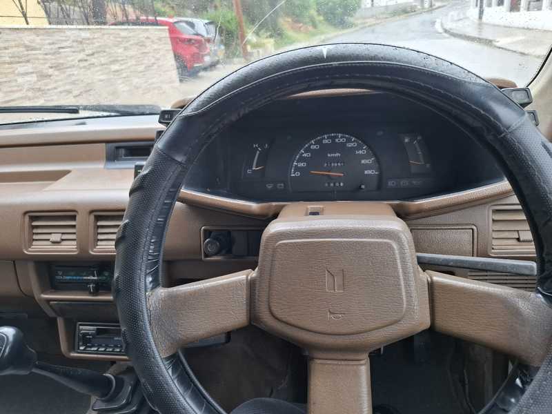 Isuzu Pick-up 2,5L 1988